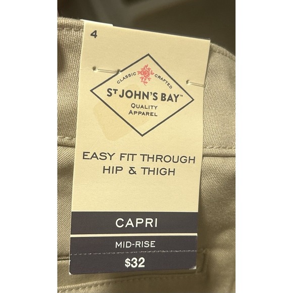St Johns Bay Capri Pants Beige Mid-Rise Secretly Slender Slimming NWT Size 4 - Picture 4 of 5